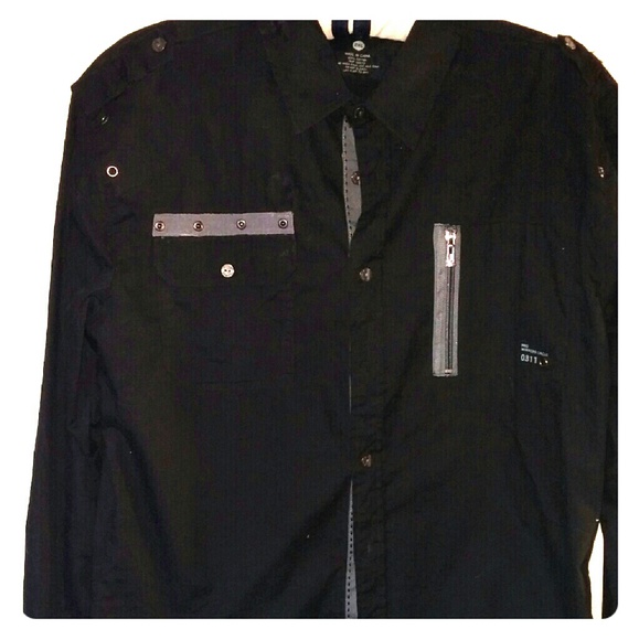 Black 100% Cotton Button-Down fits like XL