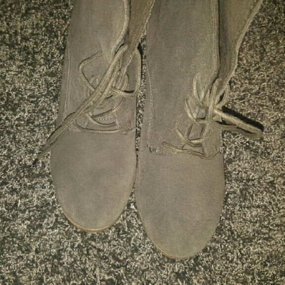 Gray Suede wedge boots