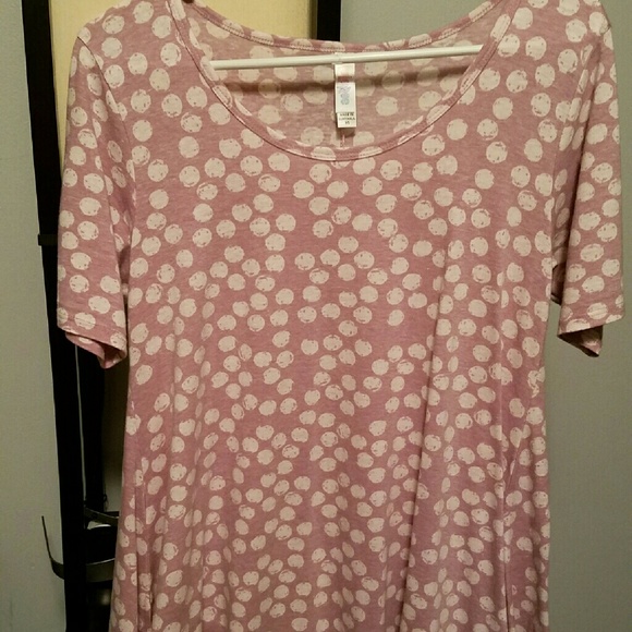 Lularoe xs perfect tee EUC