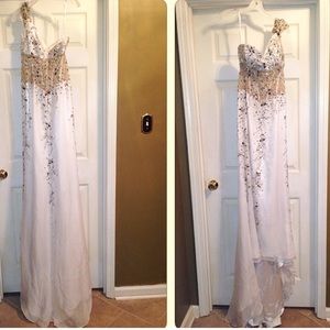 Pageant gown