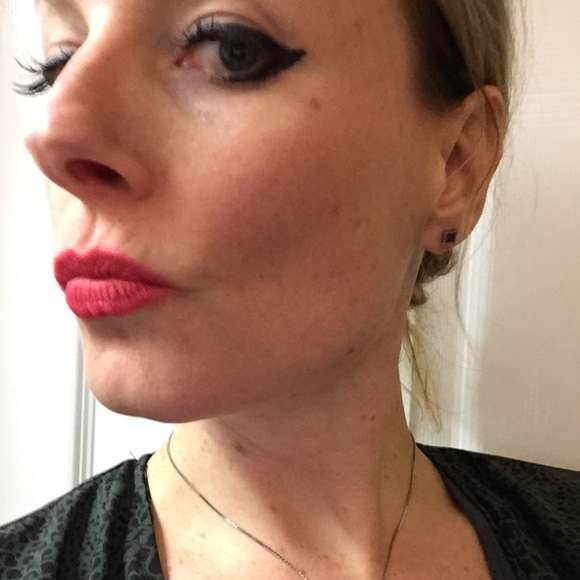 Meet your Posher, Ericka - Picture 1 of 1