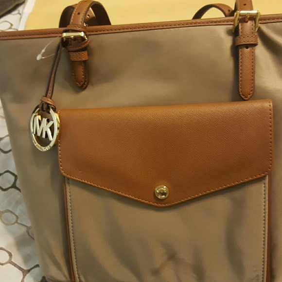 Hand bag - Picture 4 of 4