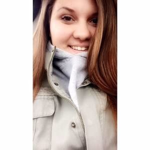 Meet your Posher, Stephanie