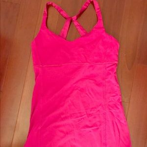 Lululemon tank