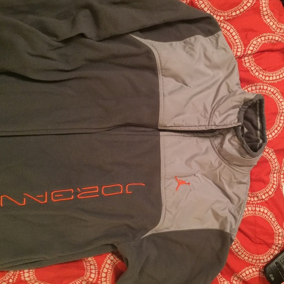 Boys Jordan fleece jacket XL