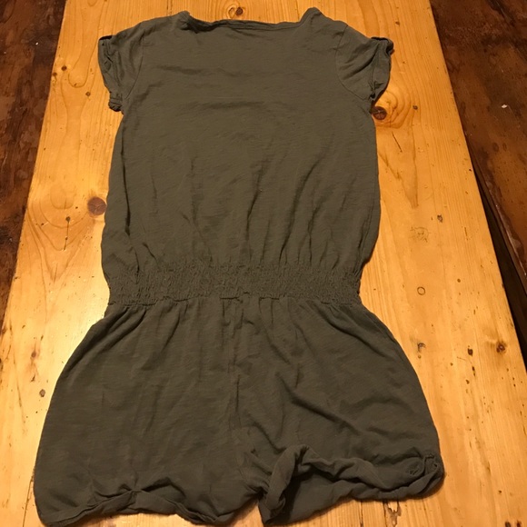 Olive green romper - Picture 2 of 3