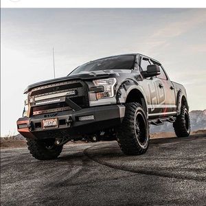 Meet your Posher, Christian