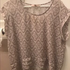 Forever 21 short sleeve blouse