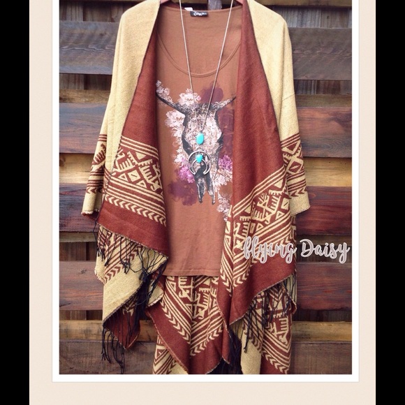 Bullhead Flower Tee Shirt Top Cowgirl Western - Picture 2 of 3