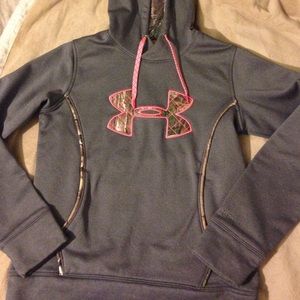 Under armour camo hoodie