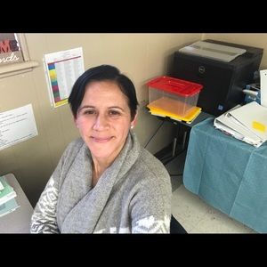 Meet your Posher, Raquel