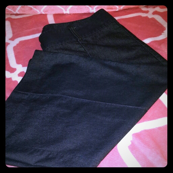 Denim WideLeg Capri Pants - Like New