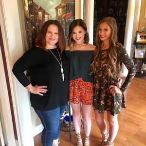 Meet your Posher, Olivia