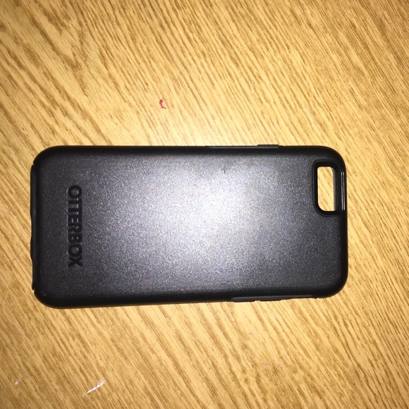 💕ONE DAY SALE💕Black OtterBox iPhone 6s