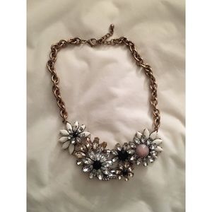 Statement necklace