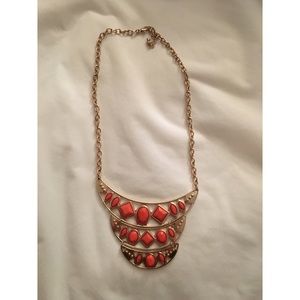 Statement necklace
