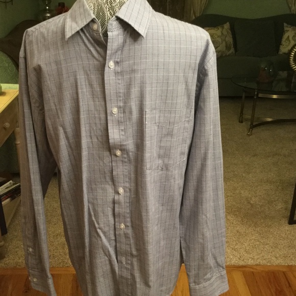 MAN BLUE/WHITE WINDOW PANE SHIRT 🌻