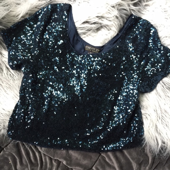 Navy blue sequin crop top L