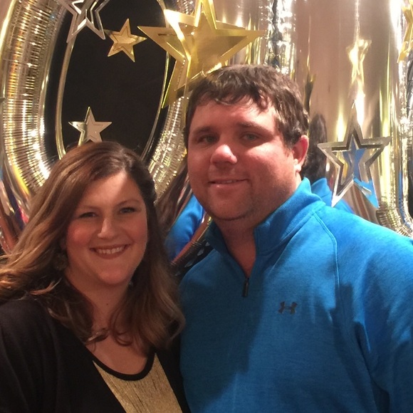 Meet your Posher, Heather - Picture 1 of 1