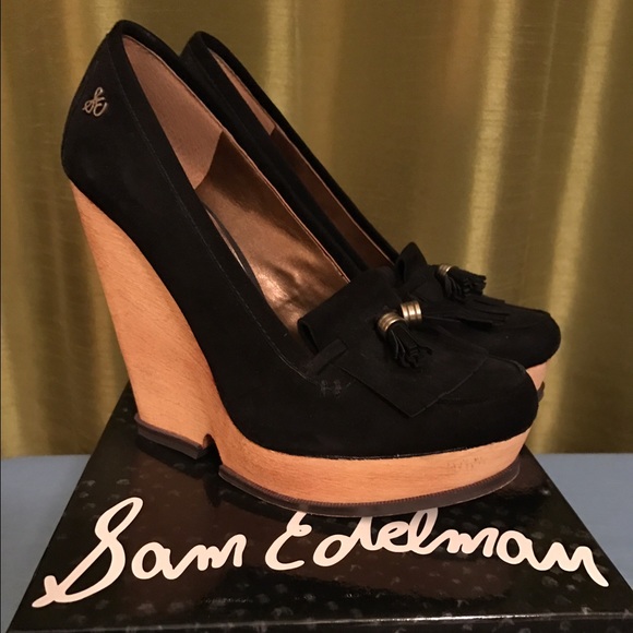 Sam Edelman Wesley Black Suede Wedge Size 9.5
