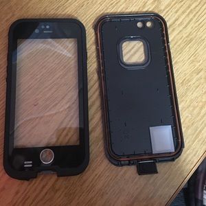 Black mimic lifeproof