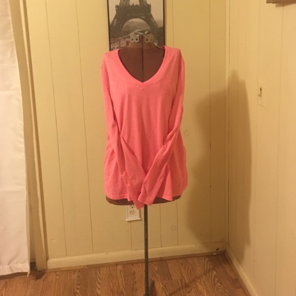 Danskin Now long sleeve shirt