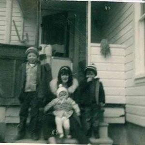 Meet your Posher, Rhonda