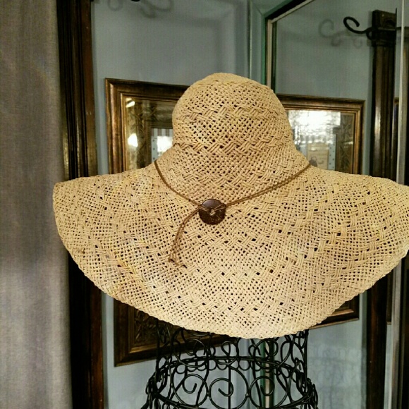 Tan sun hat