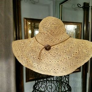 Tan sun hat