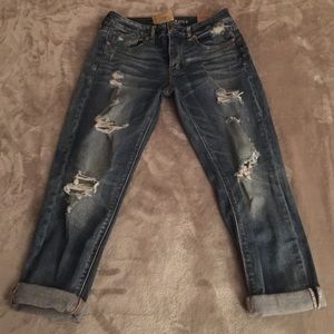 American Eagle Tomgirl Jeans
