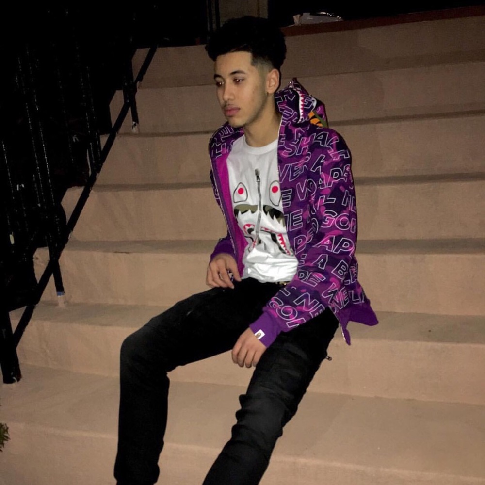 Meet your Posher, Malik