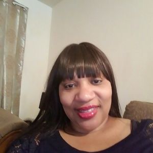 Meet your Posher, Tonya