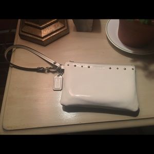 Coach Patent Leather Wristlet, 6.5x4.5x.25