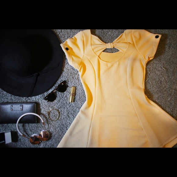 Creamy dress/top (xs-s)