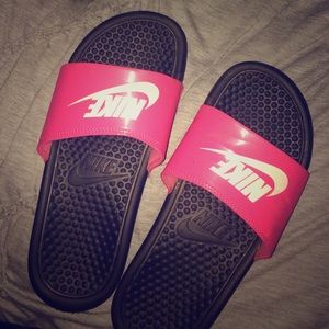 Nike slides