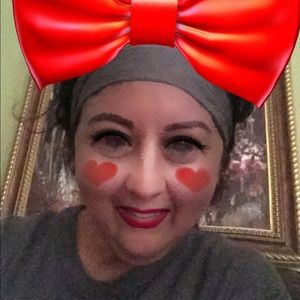 Meet your Posher, Selina