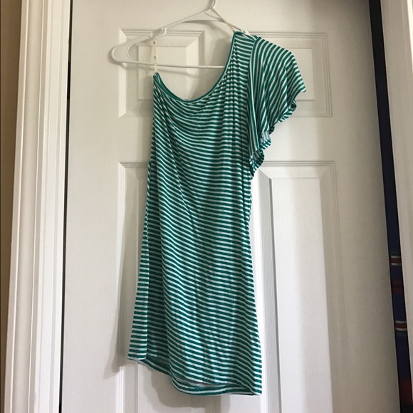 one shoulder dress