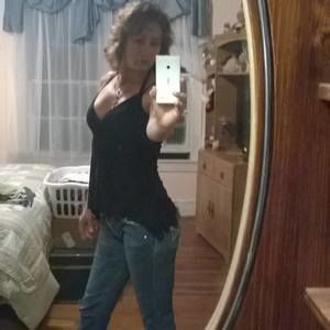 Meet your Posher, Carla