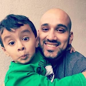 Meet your Posher, Omar