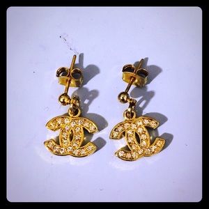 Gold earrings