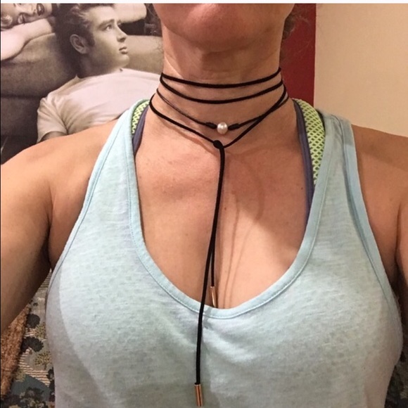 NEW🎉Black Leather Choker Necklace w/Gold  Tubes - Picture 4 of 4