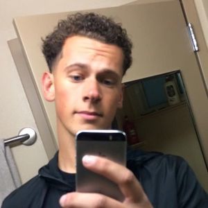 Meet your Posher, Stephen