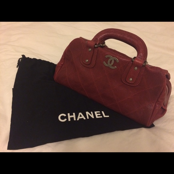 CHANEL Red Vintage Tote Bag
