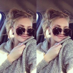 Meet your Posher, Karlie