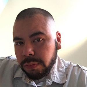 Meet your Posher, Cesar