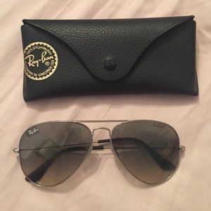 Authentic ray ban aviators with case