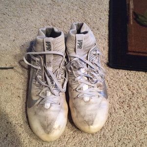 Nike untouchable 2.0 cleats