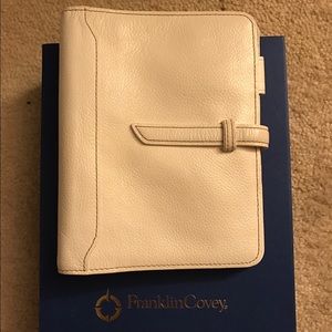 Franklin Covey Compact Planner - Sophia