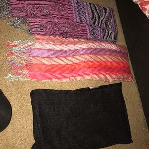 Scarfs