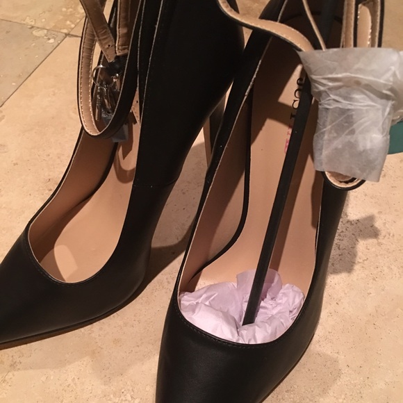 Pointed just fab heels - Picture 2 of 3